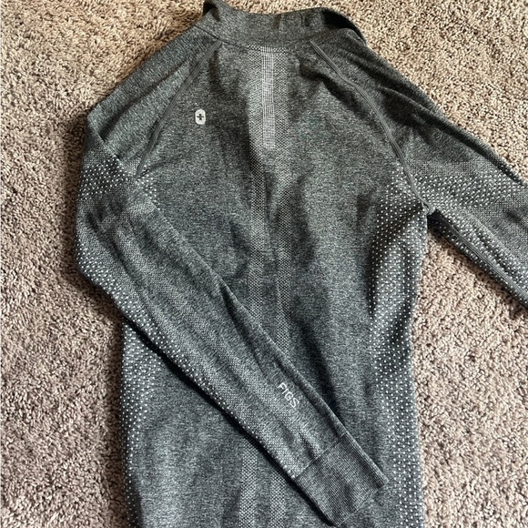 Figs Clothing Top - Picture 1 of 4